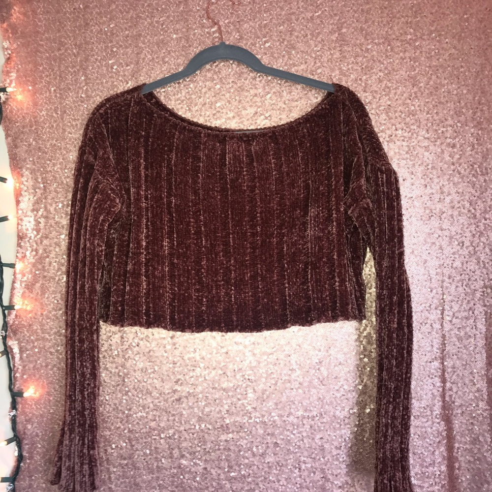 Forever 21 sweater, only been worn once.